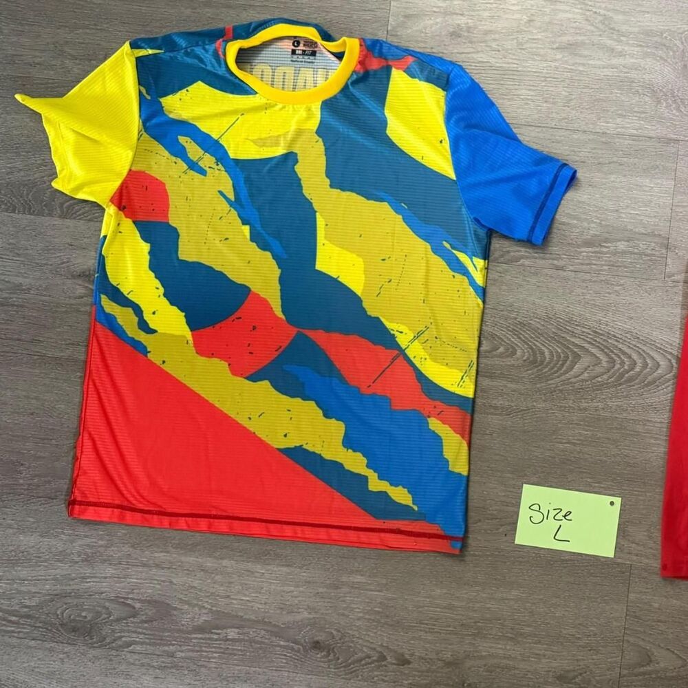 Nike Men's multi T-shirt